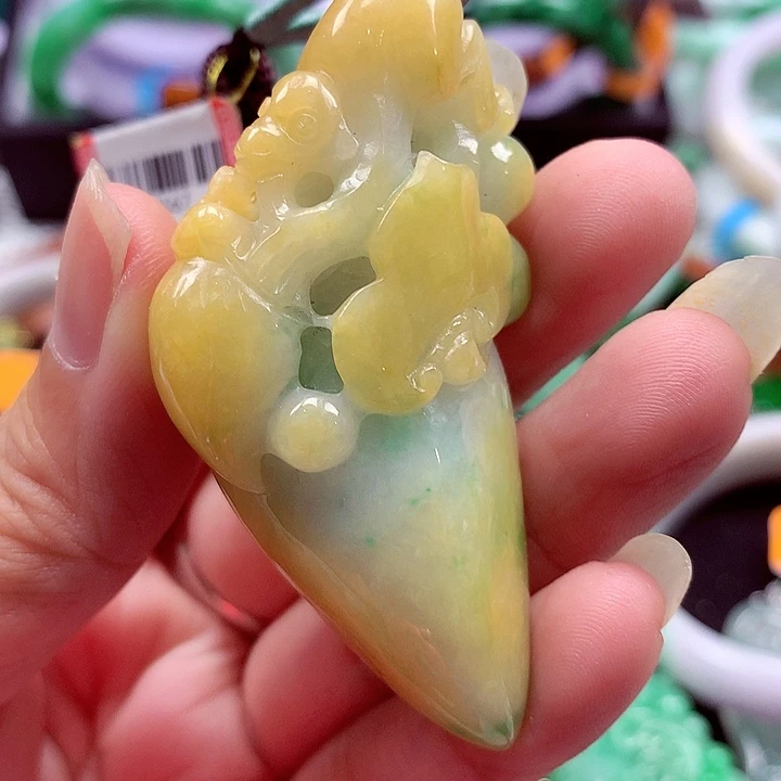 颈饰未镶嵌翡翠翡翠