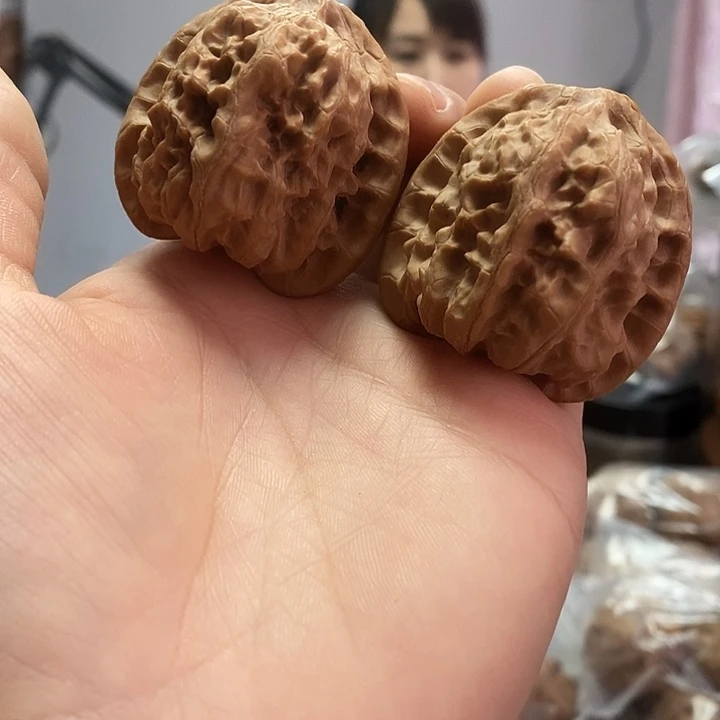 把件文玩核桃42靠山王蜡皮