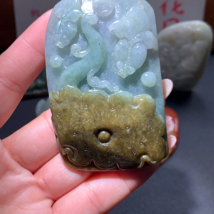 翡翠未镶嵌颈饰保真天然A货翡翠