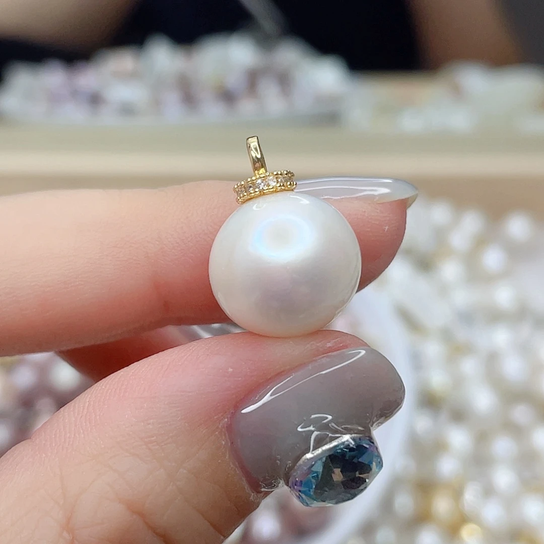 淡水珍珠合金吊坠(赠链)