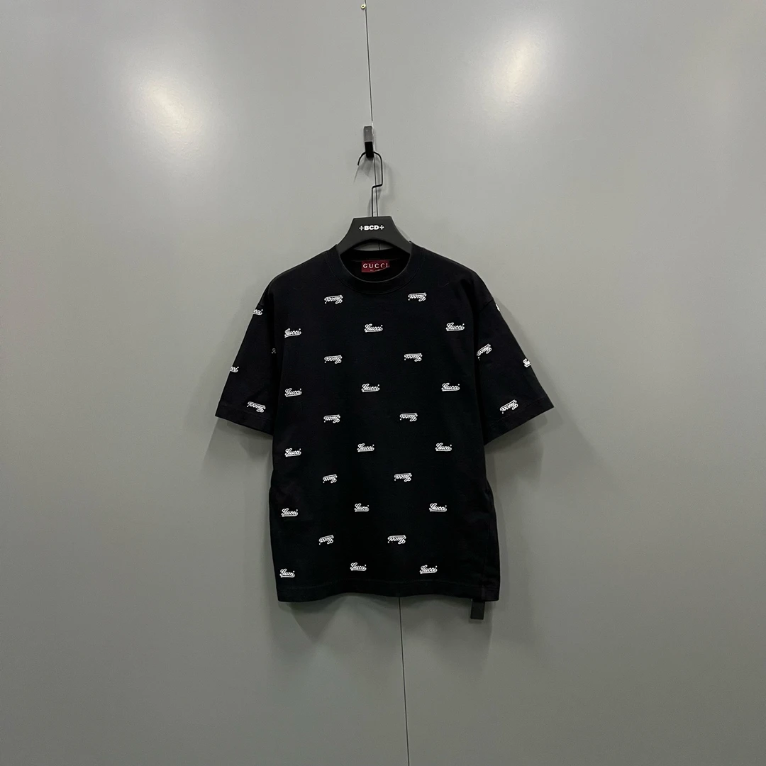 99新 GUCCI/古驰 楠 黑色满印刺绣logo短袖 XXS码  609278