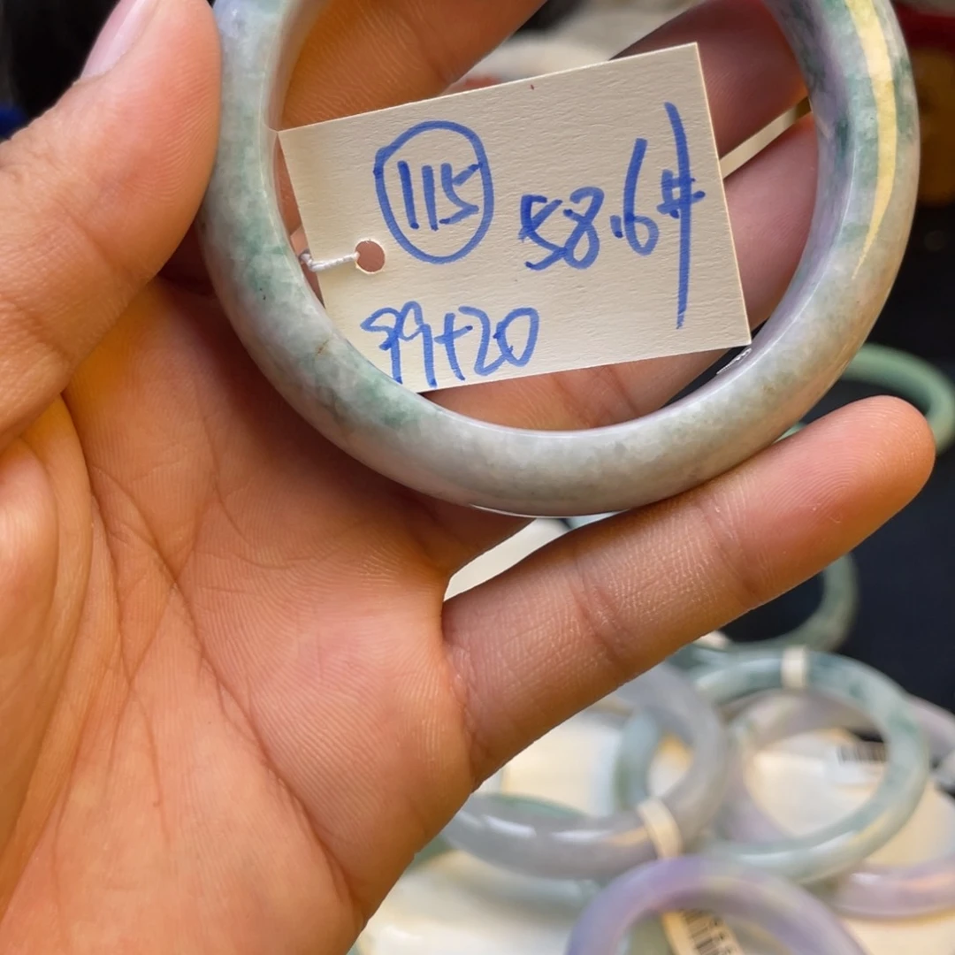 未镶嵌手镯翡翠115