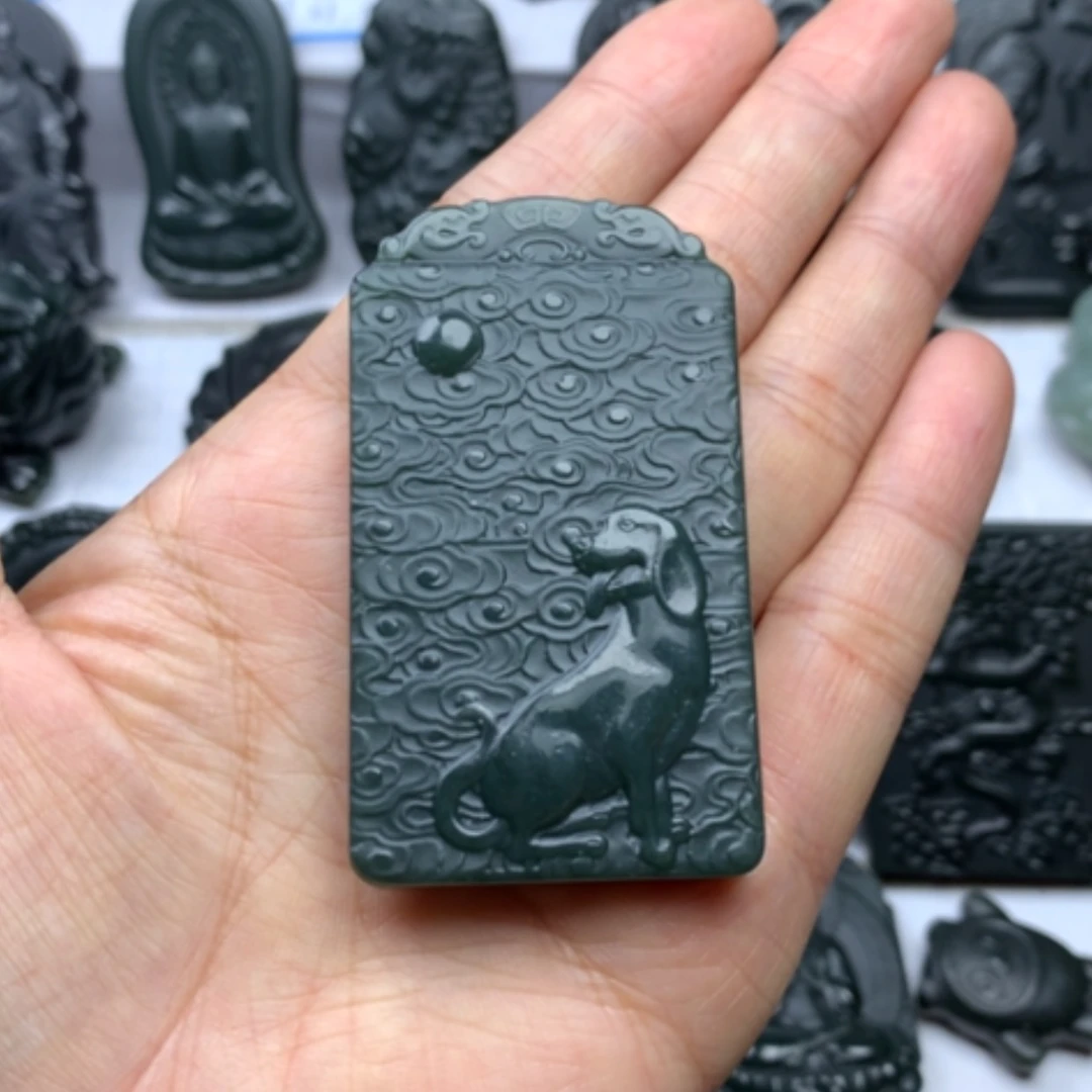 【闪购商品】颈饰未镶嵌和田玉双面雕刻