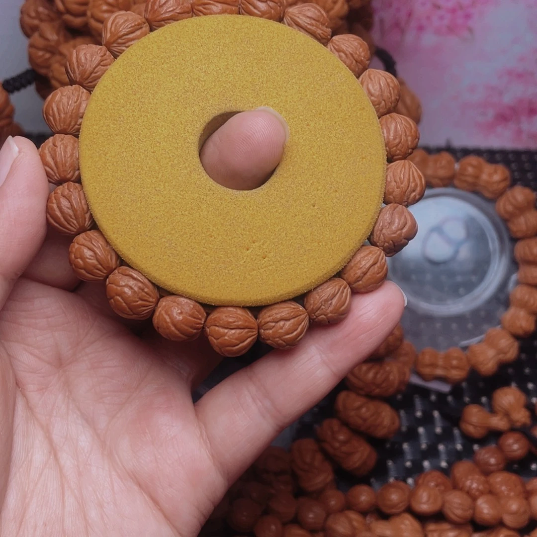 岁****吊坠桃核桃核手串