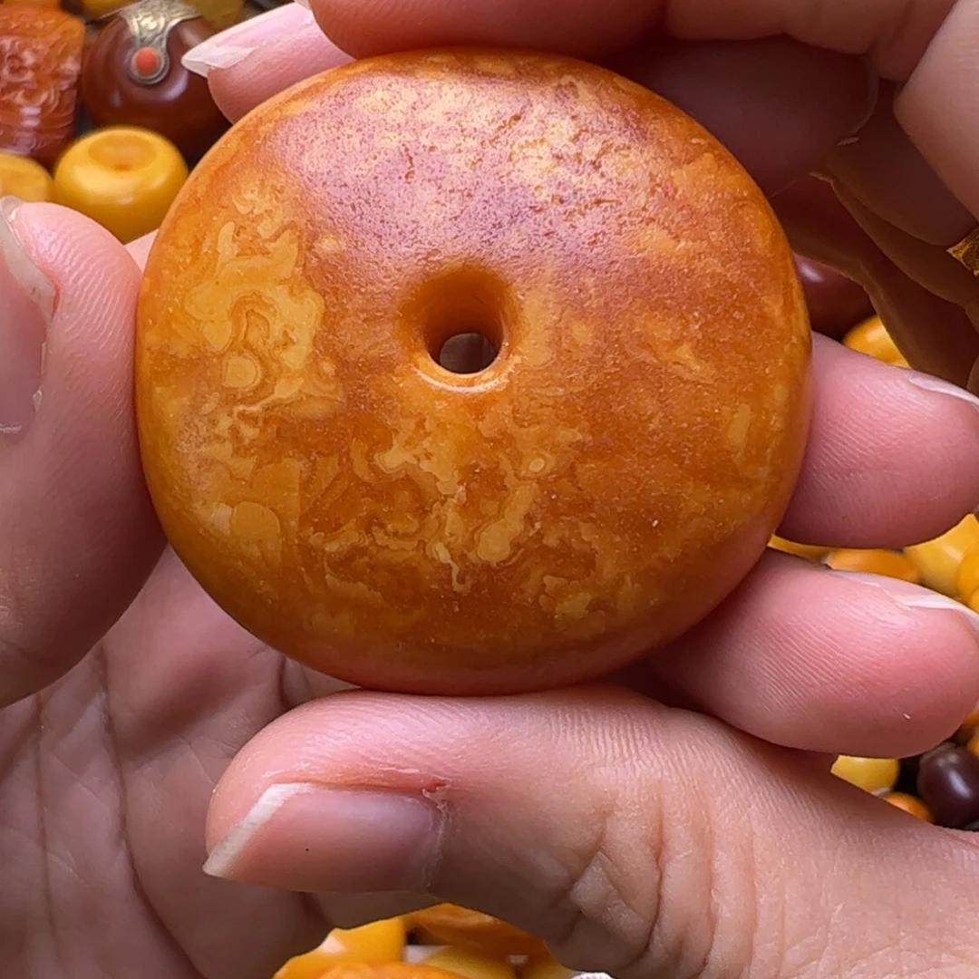 裸石蜜蜡未镶嵌扣子