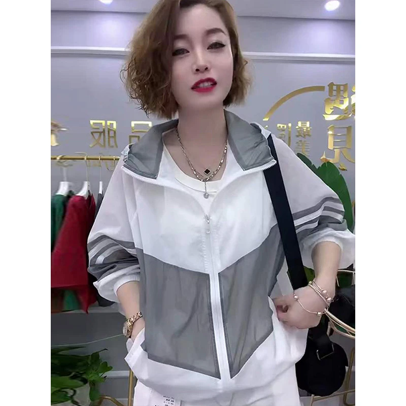 时尚潮流连帽防晒衣女2025夏季新款撞色拼接薄款透气防晒服短外套