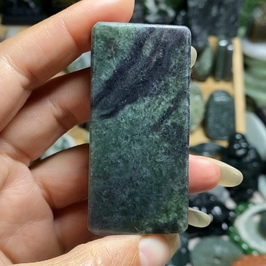 未镶嵌和田玉(糖玉)珠宝半成品