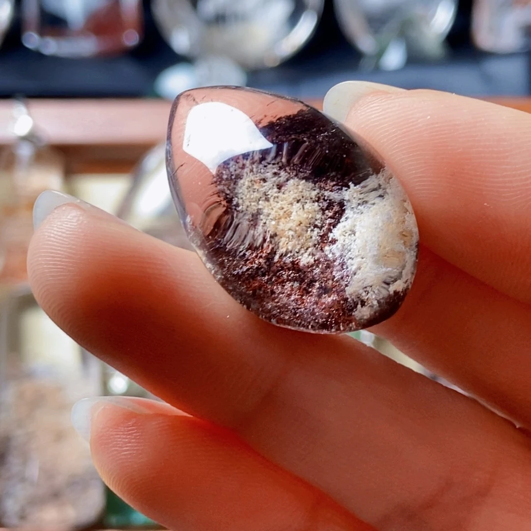 未镶嵌颈饰水晶水滴