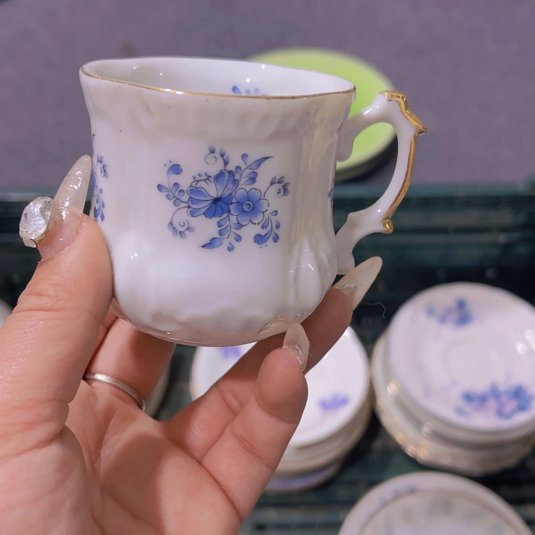 瓷片深*～不用来咯哦啦哦喽咯咯