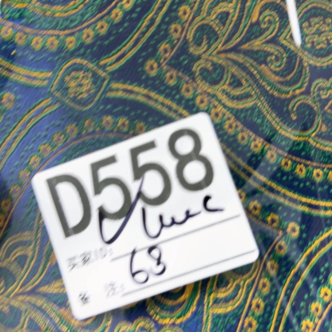 l***盛蚕丝558xhcjvigkvohoogkg