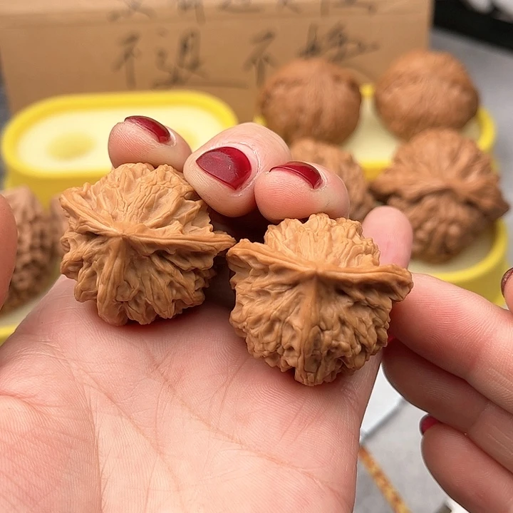 文玩核桃把件F****1异形