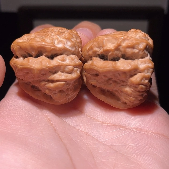 核桃手串/手链蛤蟆头