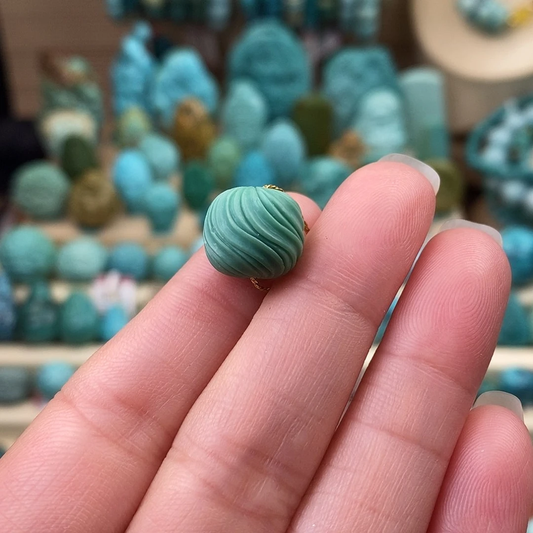 未镶嵌绿松石珠宝奇石