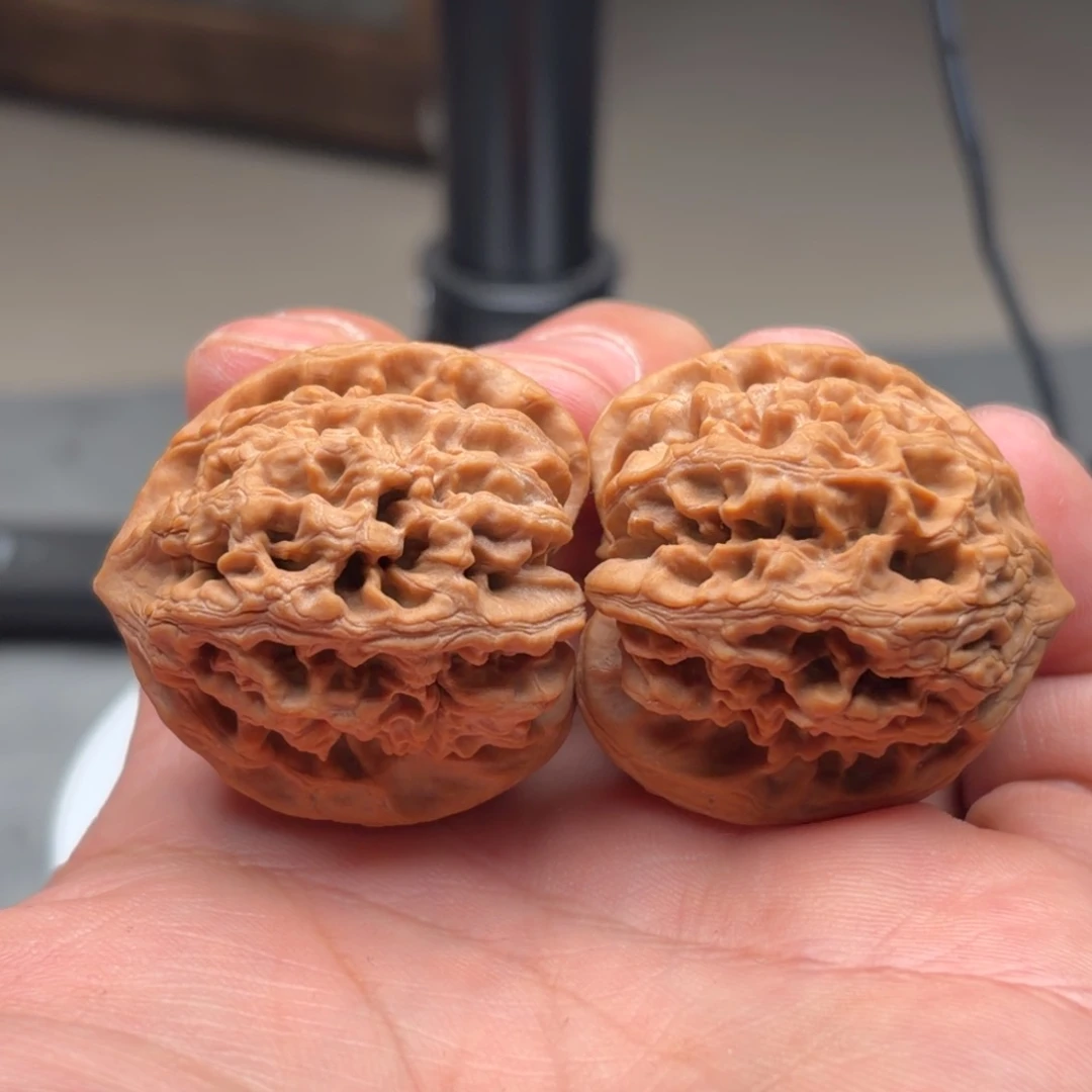 喀***咪吊坠文玩核桃太行龙纹喀