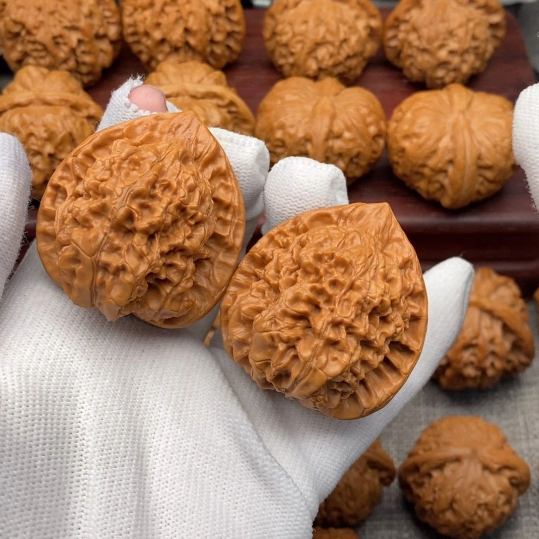 文玩核桃把件43麒麟纹官帽