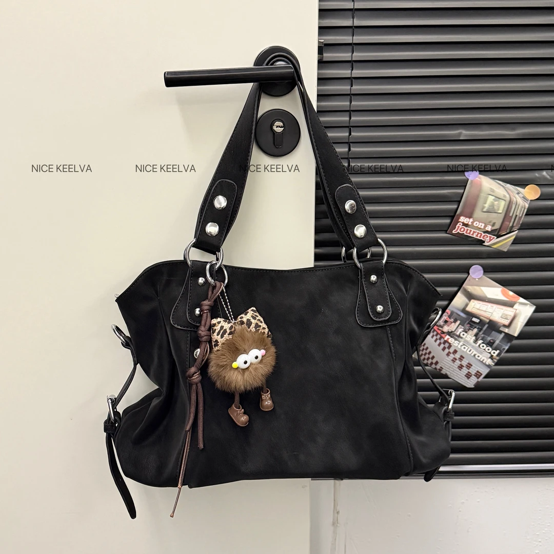 小众高级感腋下包2025冬季新款简约通勤百搭单肩斜挎包