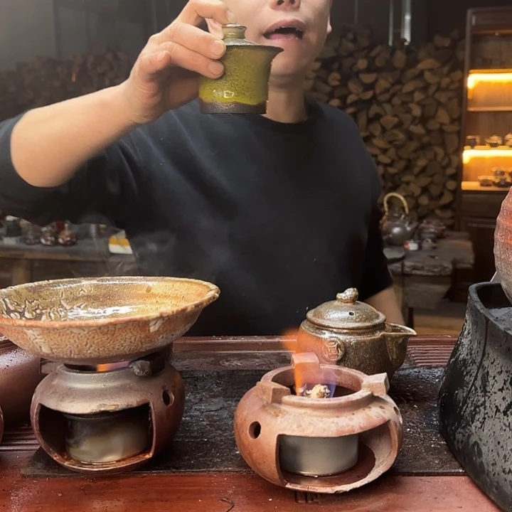 紫砂柴烧马蹄盖碗（绿）