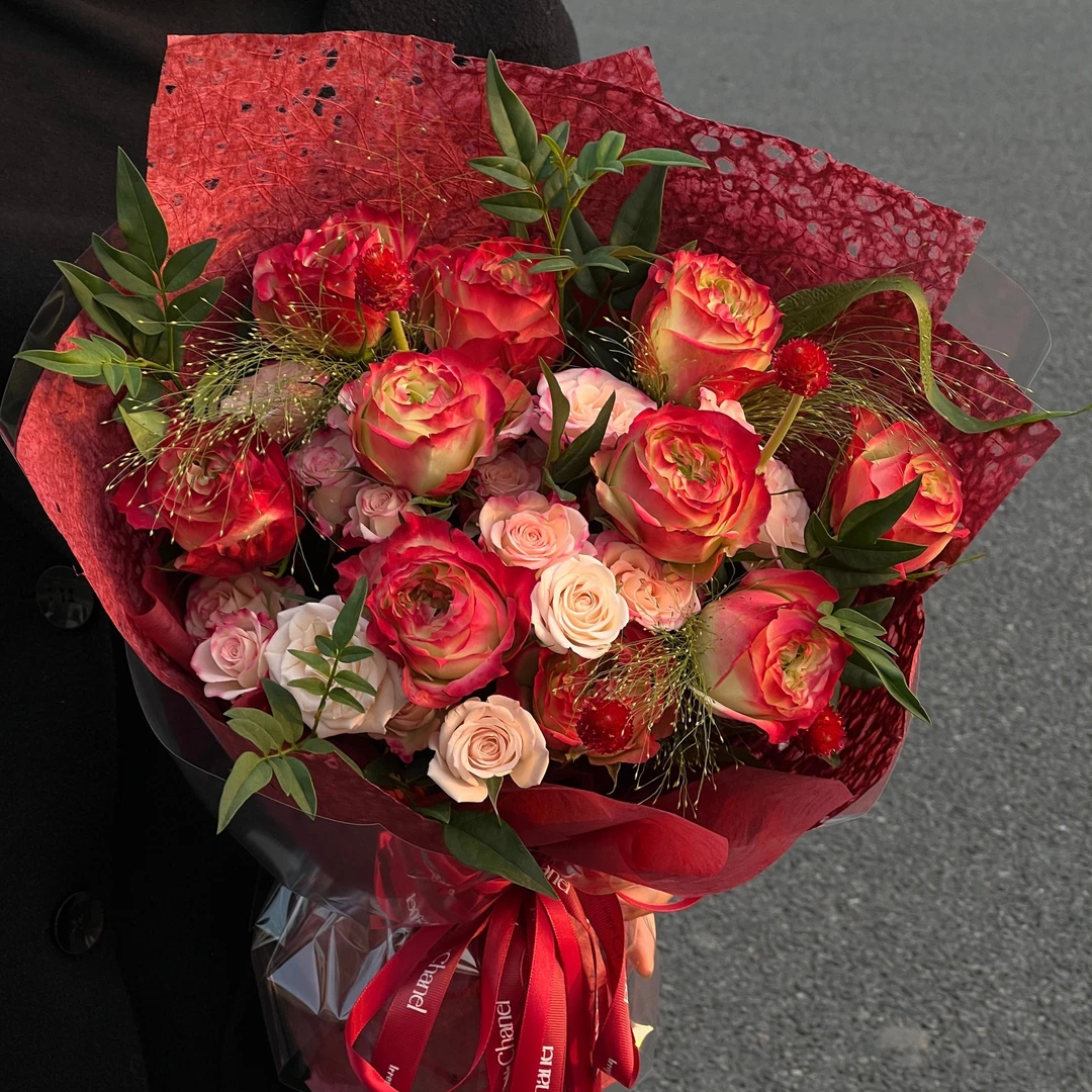 【温柔甜蜜的回忆】11朵苹果杰克玫瑰花高端生日鲜花送恋人送女友鲜花花店送花上门A1