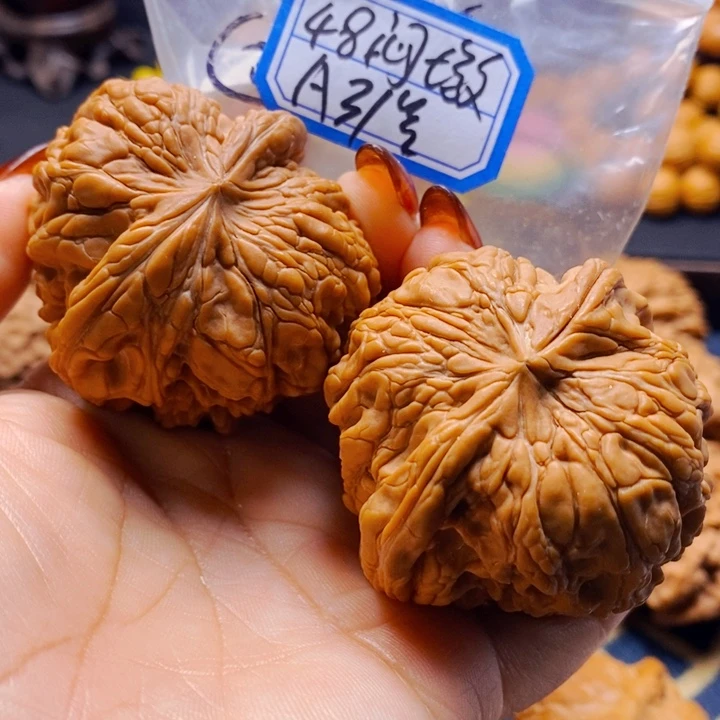 文玩核桃吊坠闷墩