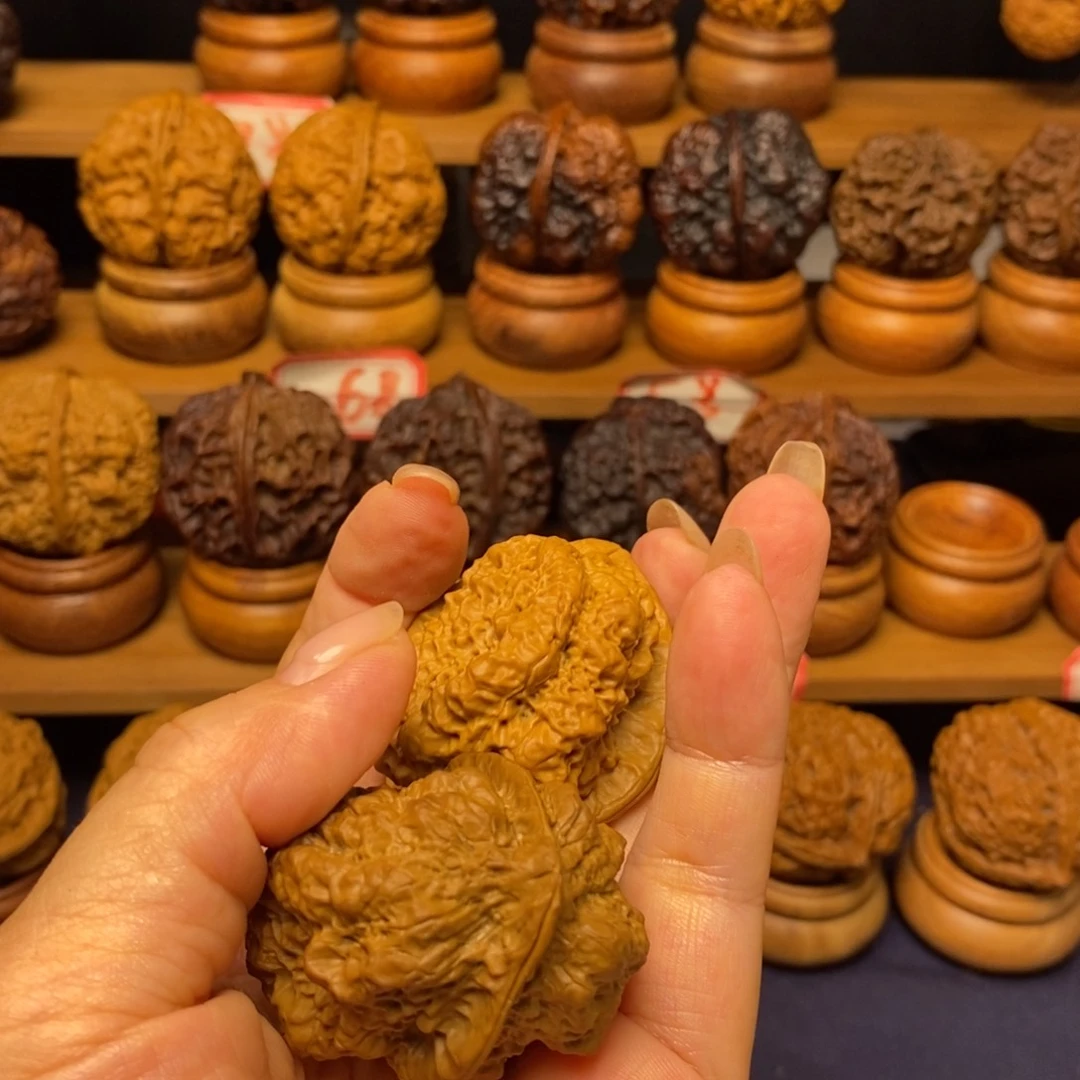 文玩核桃吊坠达摩古蝉