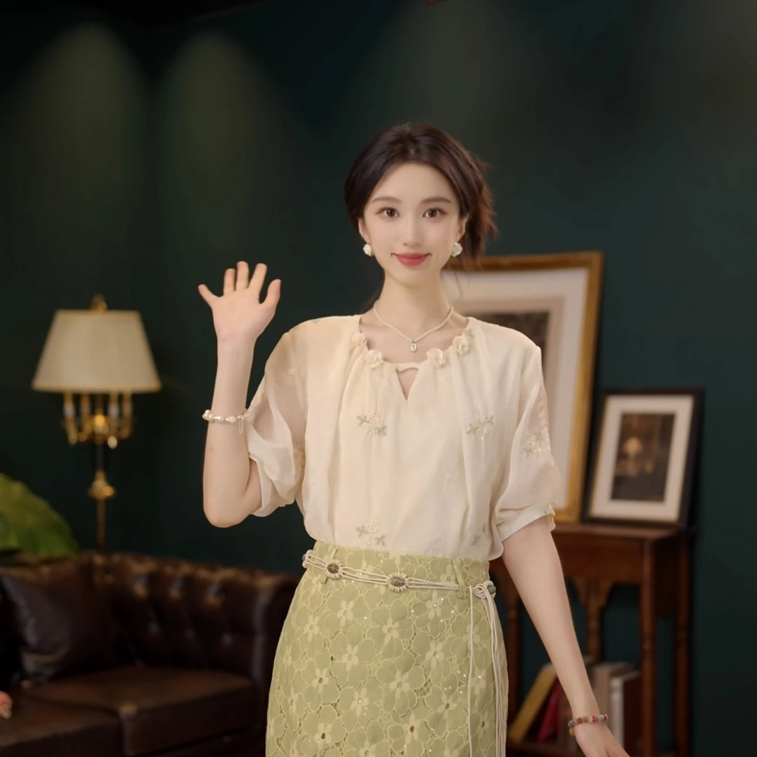 琦琦【落日蝶梦】甜美休闲百搭小众短袖女夏季上衣YE0706555