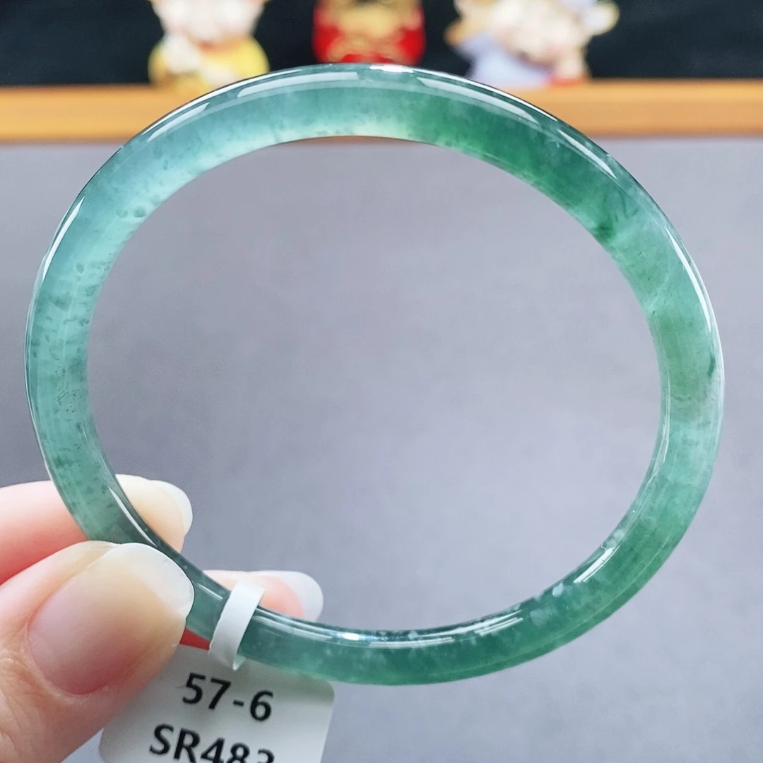 翡翠未镶嵌手镯21