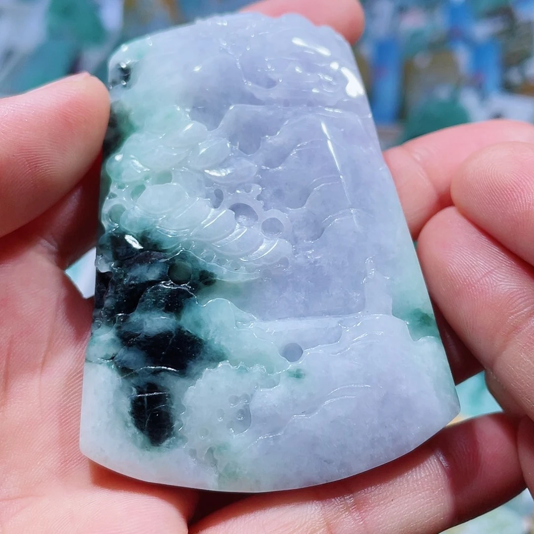 翡翠未镶嵌颈饰一