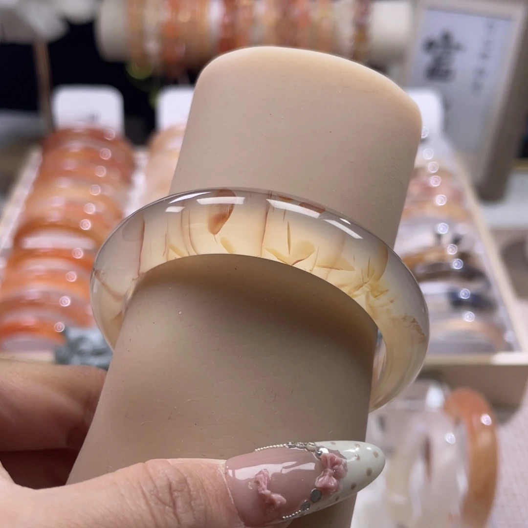 玛瑙/玉髓未镶嵌手镯51.6mm