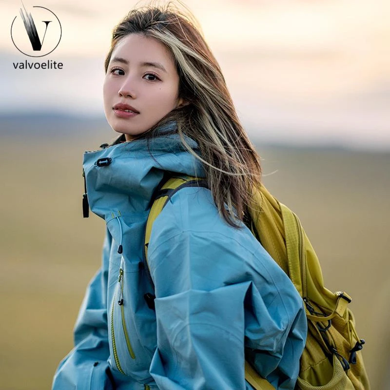 VALVOELITE男女款芥岚灰户外冲锋衣新款春秋户外休闲美式超好看
