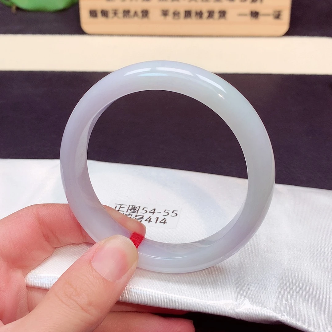 翡翠手镯未镶嵌414号