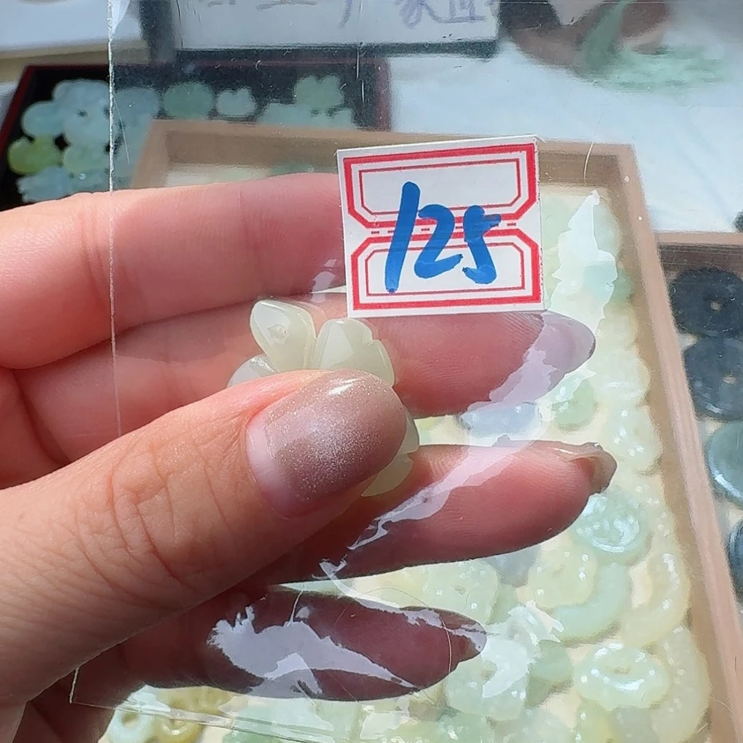 蛇纹石玉颈饰合金子*不退不换