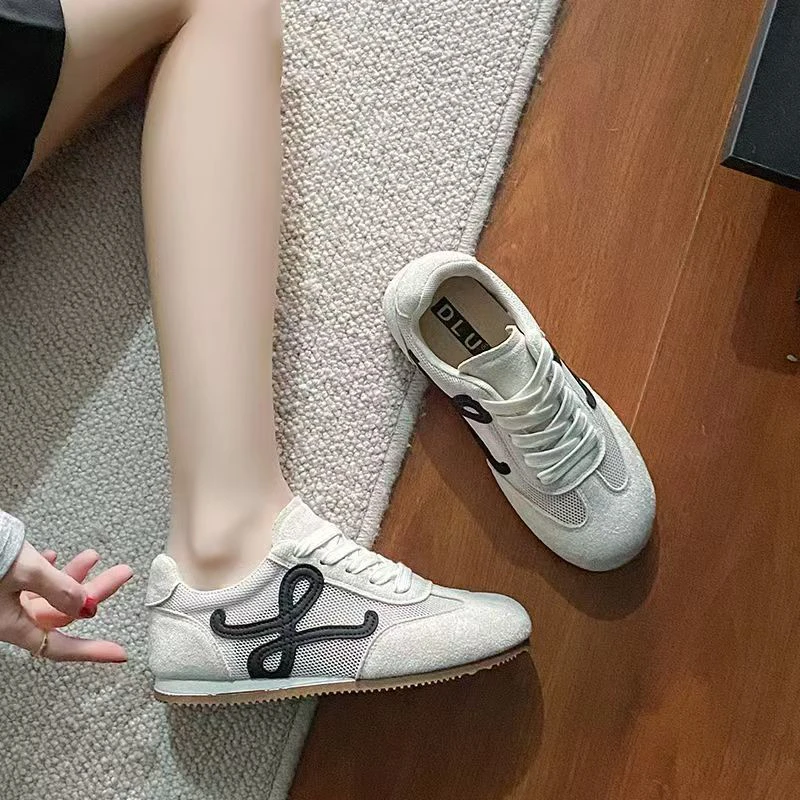 董小姐/11 网面德训鞋女平底百搭休闲阿甘鞋薄款透气运动板鞋