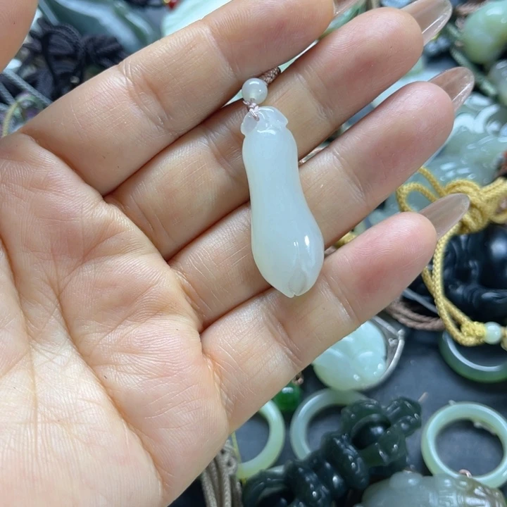 手链未镶嵌和田玉
