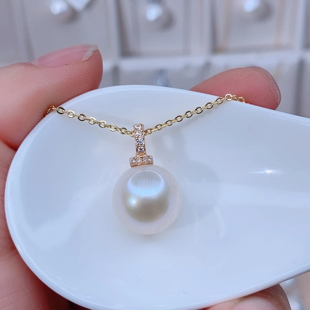 颈饰银S925镶嵌淡水珍珠?