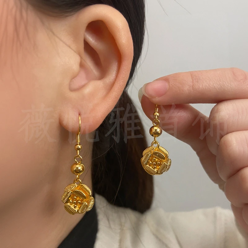 27F耳钩花朵耳环百搭金色简约气质精美耳坠 时尚耳饰