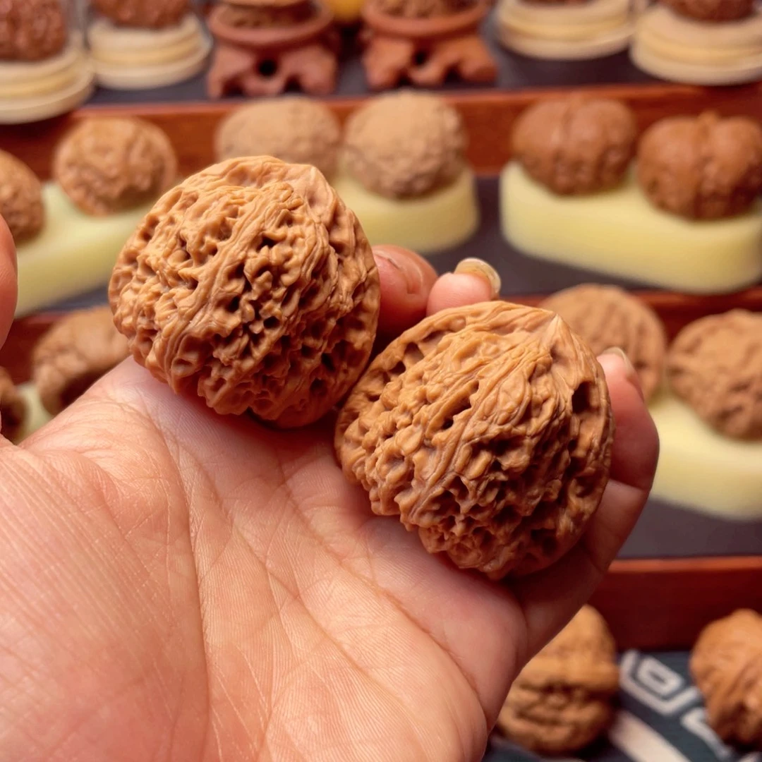 李***饭文玩核桃把件南疆38