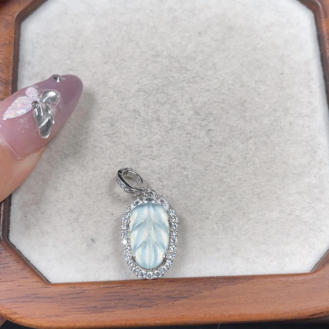 翡翠吊坠(不含链)银S925镶嵌55888