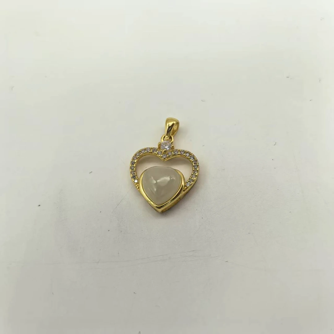 和田玉爱心吊坠白色气质时尚简约挂坠 送皮绳