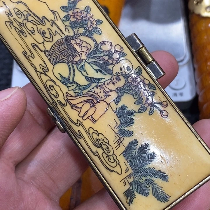 滴血莲花菩提吊坠
