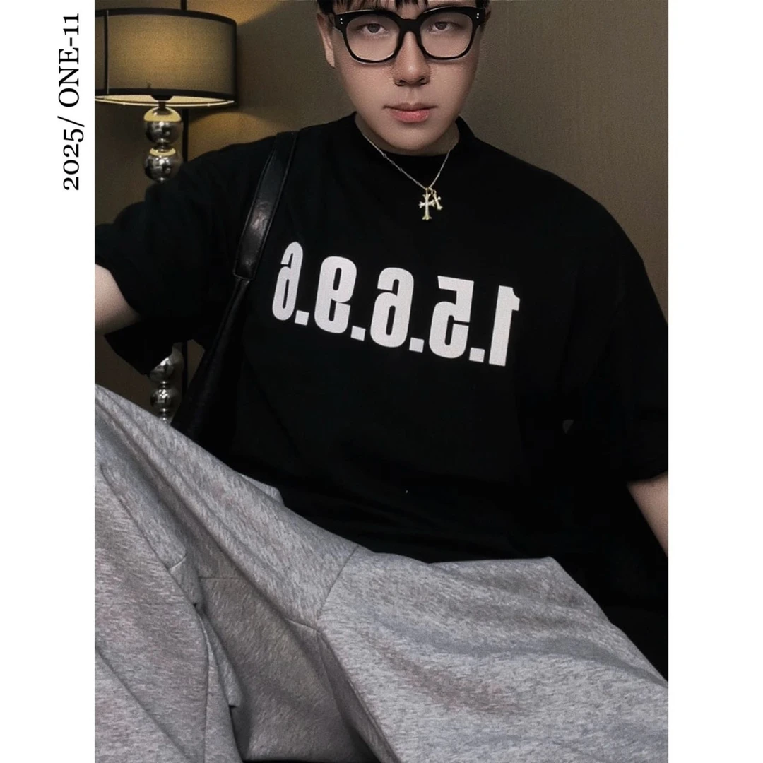 新款宽松版型小领口数字印花短袖T恤ins风简约时髦百搭干净帅气