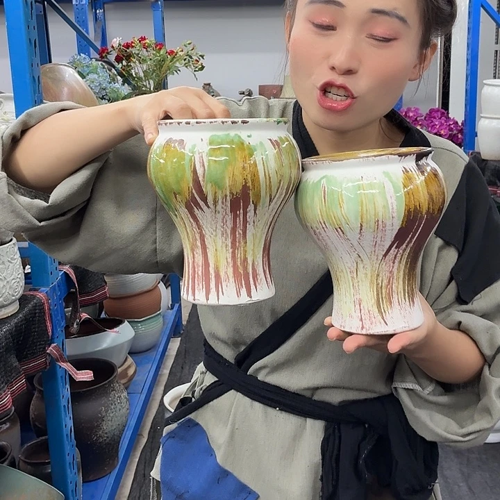 12+17 -粗陶花盆有孔