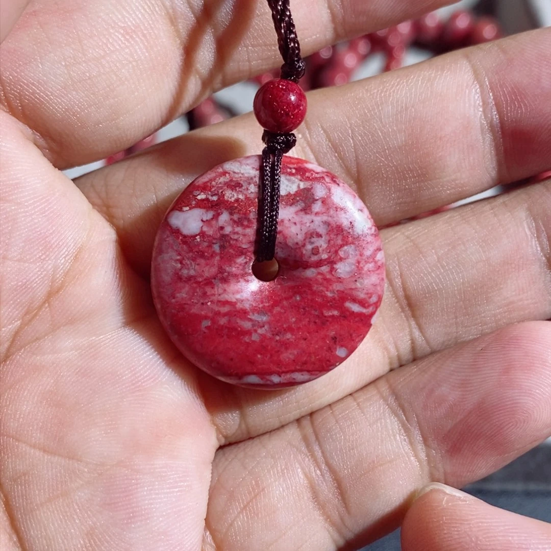 天然辰砂原石平安扣