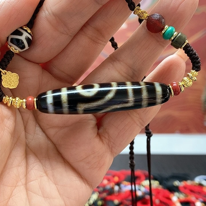 玛瑙/玉髓颈饰合金