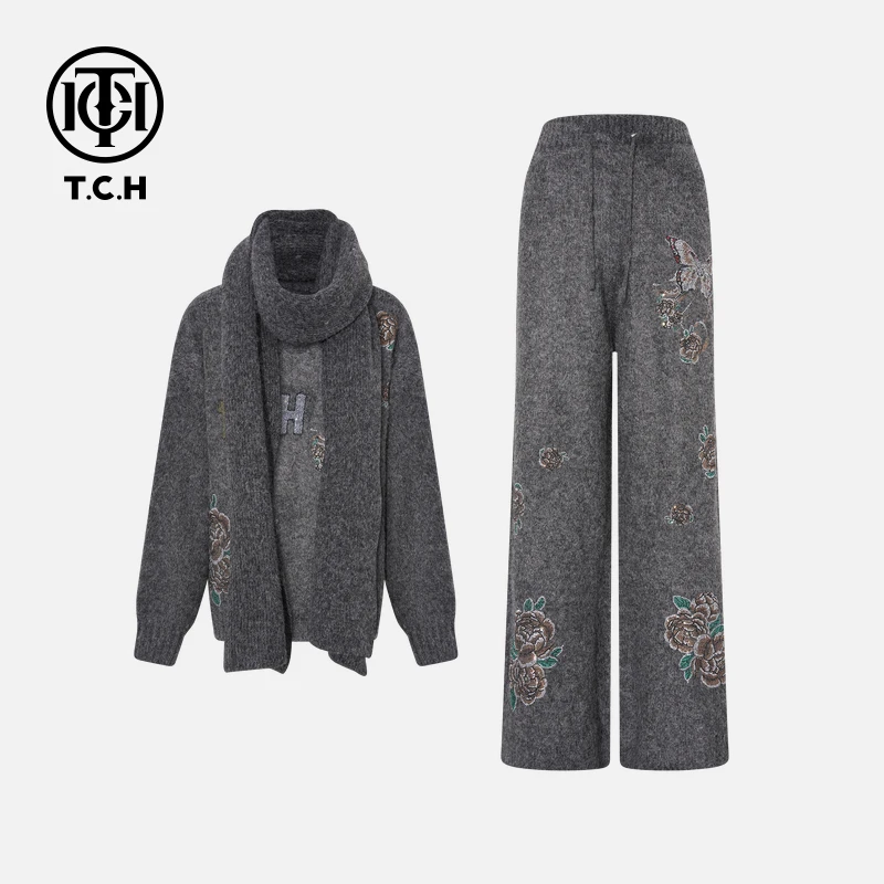 TCH（三件套）冬款保暖显瘦子母烫钻百搭女装灰色套装T75D07E1053