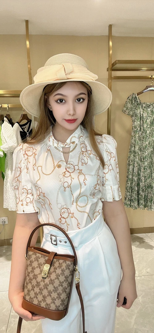 保时霓针织衫上衣