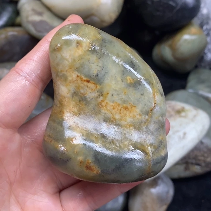 未镶嵌和田玉（糖玉）挂件