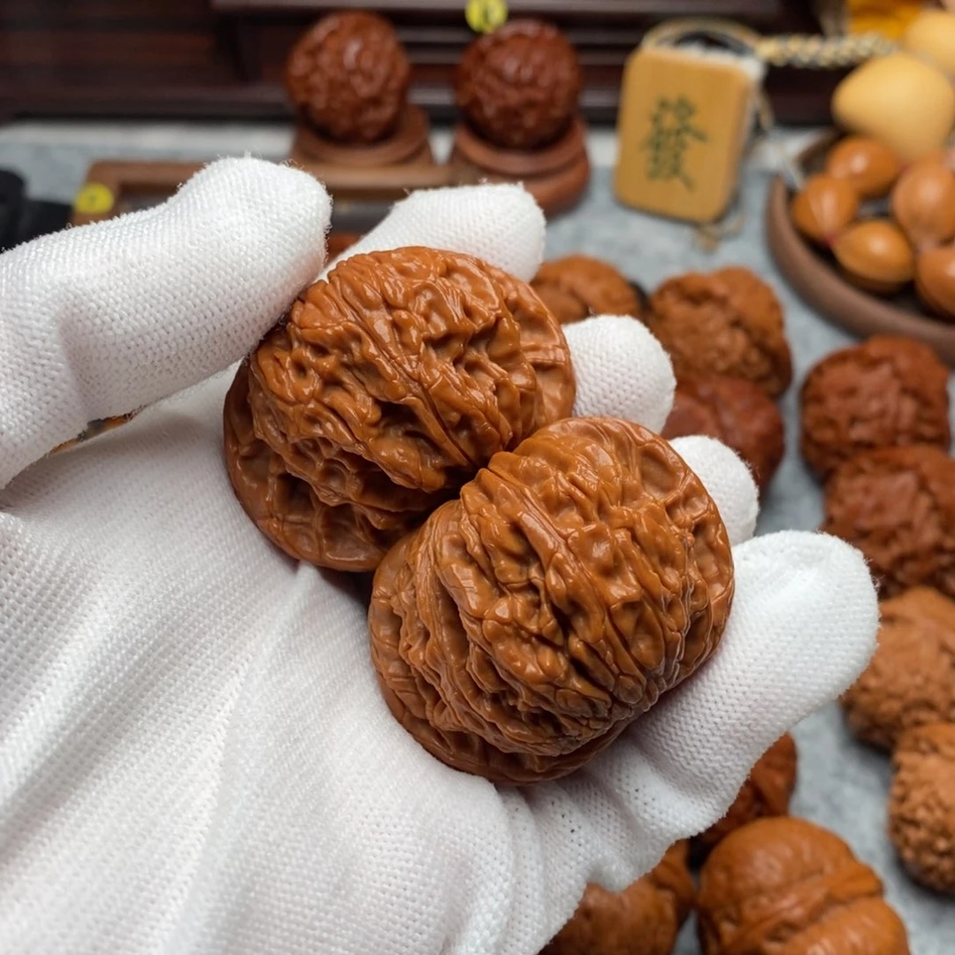 文玩核桃吊坠江**舞磨盘有修44