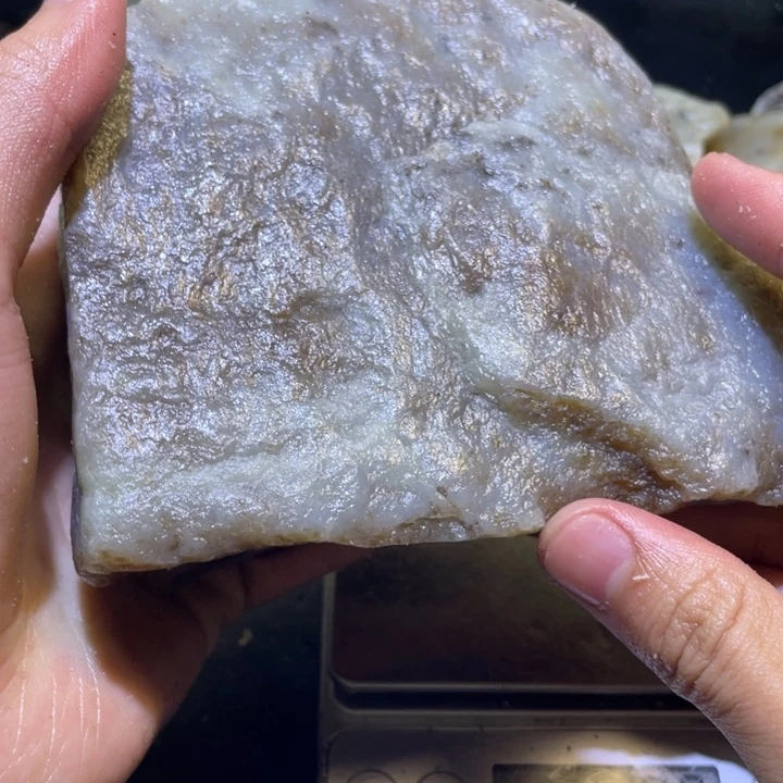 @***@和田玉未镶嵌珠宝半成品