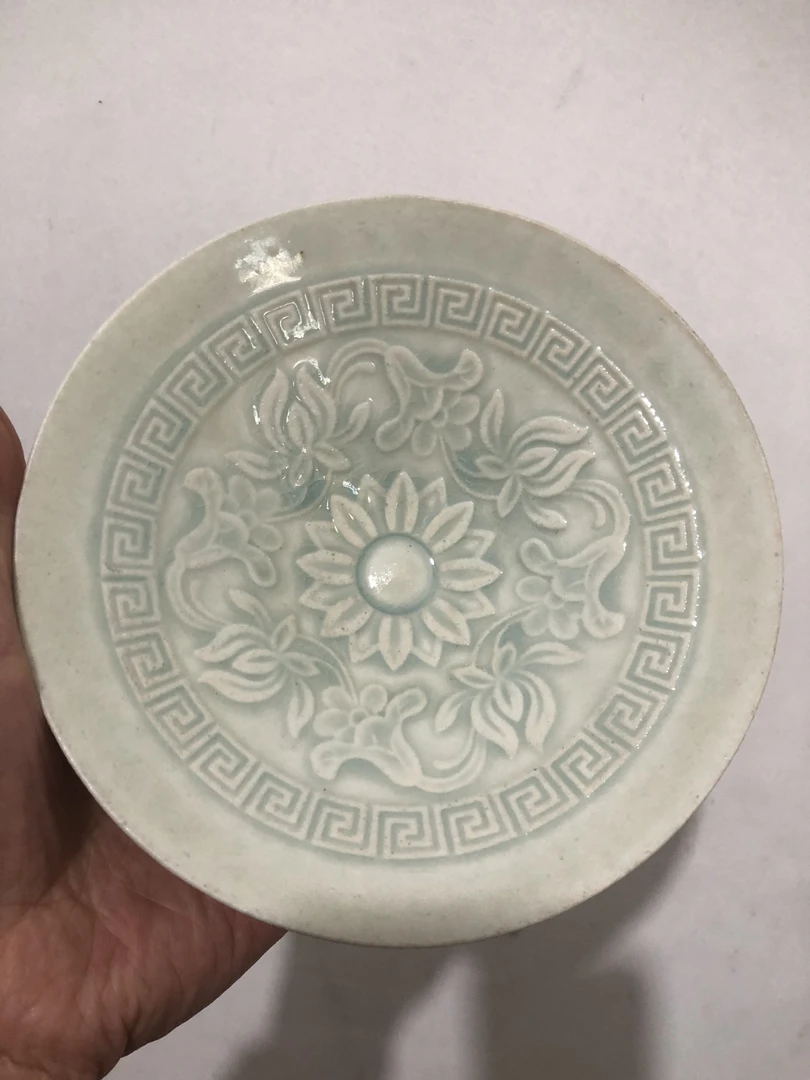 湖田窑模印花斗笠盏