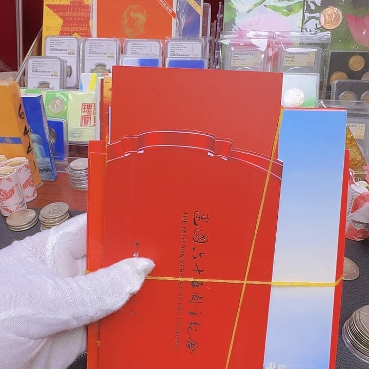 其他普通金属懒***糕银卡香港西藏90卡62